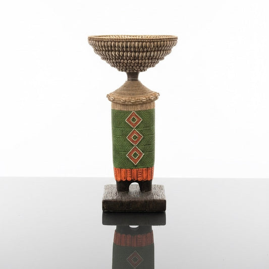 Vide-poche africain en perles et coquillages